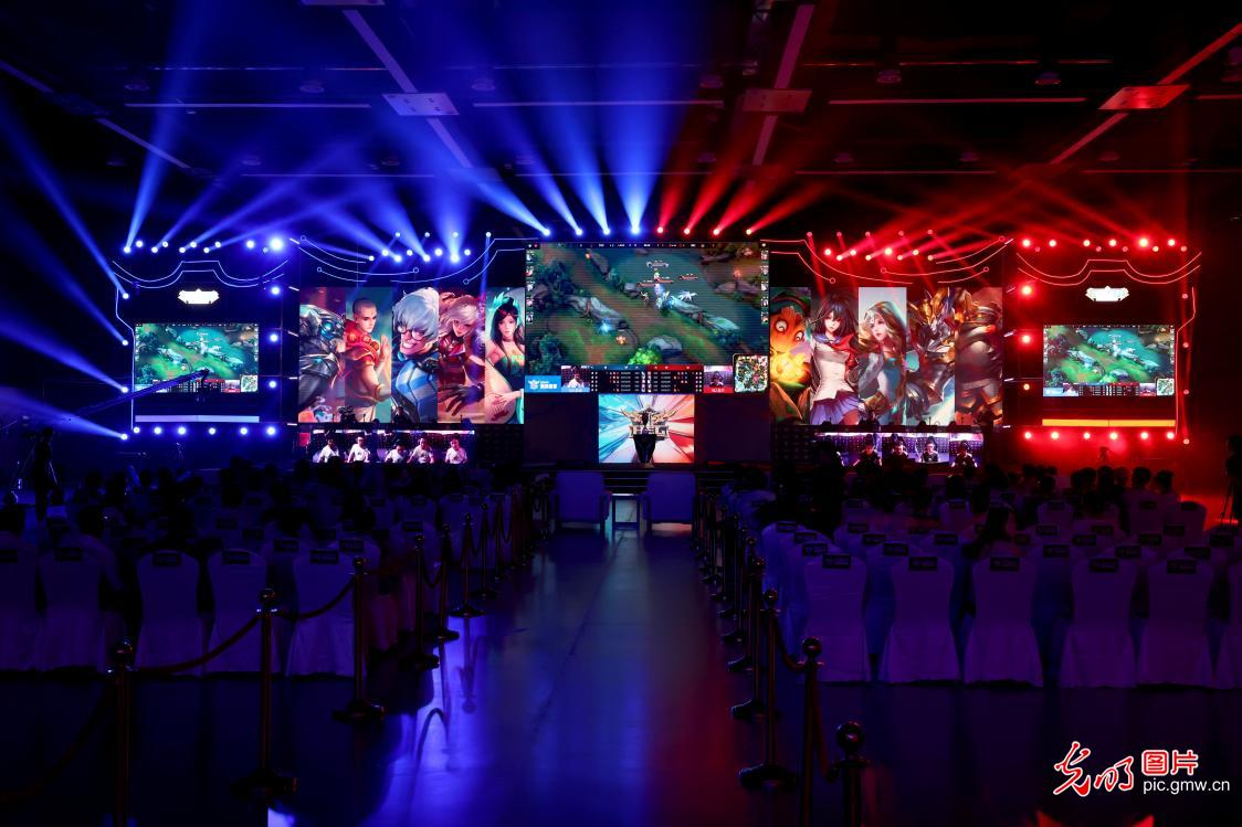 梅开二度 梅开二度