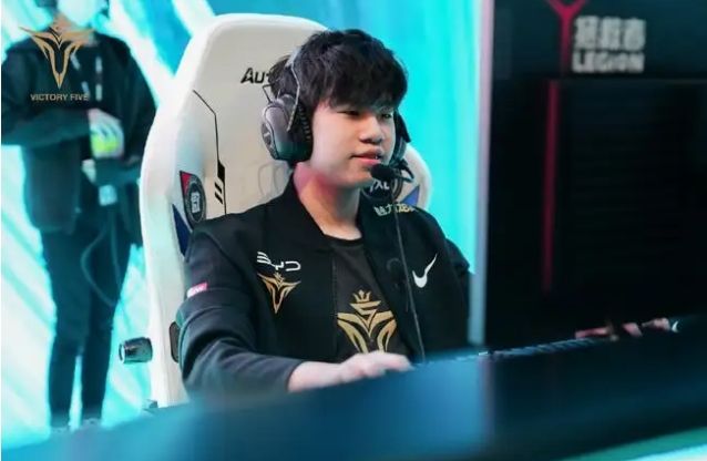 KT KT